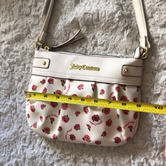 Juicy Couture White Ditsy Rose Purse W/ Matching Wallet - Picture 12 of 15